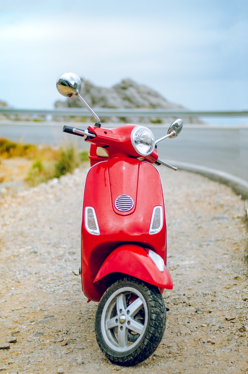 Casting figurants ayant un scooter pour le tournage d&rsquo;un film à Aix en Provence