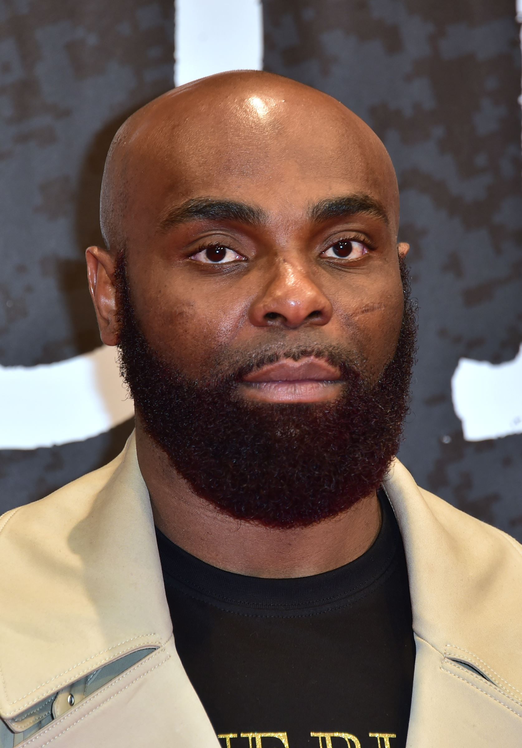 Casting figurants H/F entre 18 et 77 ans pour le film « Le roi des ombres » de Marc Fouchard avec Kaaris et produit par Netflix