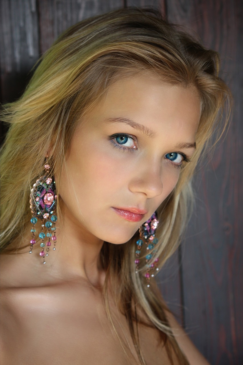 Casting comédienne de 16 à 19 ans blonde aux yeux bleus pour le tournage d&rsquo;un film de télévision