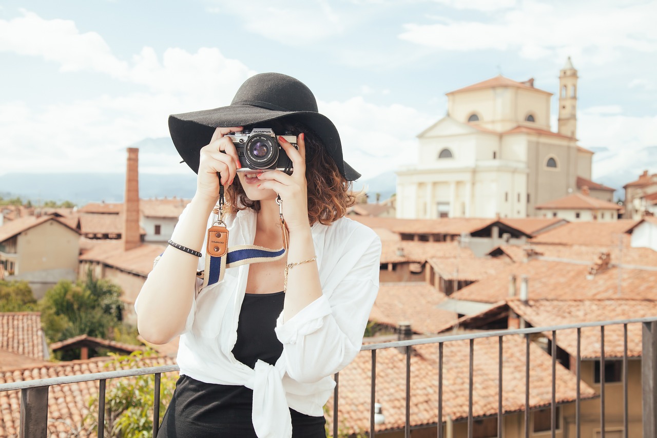 Casting figurants hommes et femmes de 20 à 65 ans pour le tournage d&rsquo;une publicité pour une agence de voyage