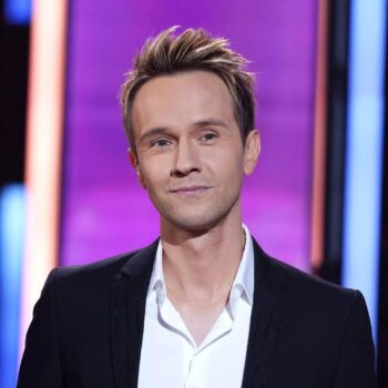Cyril Féraud dans Fort Boyard remplace Olivier Minne