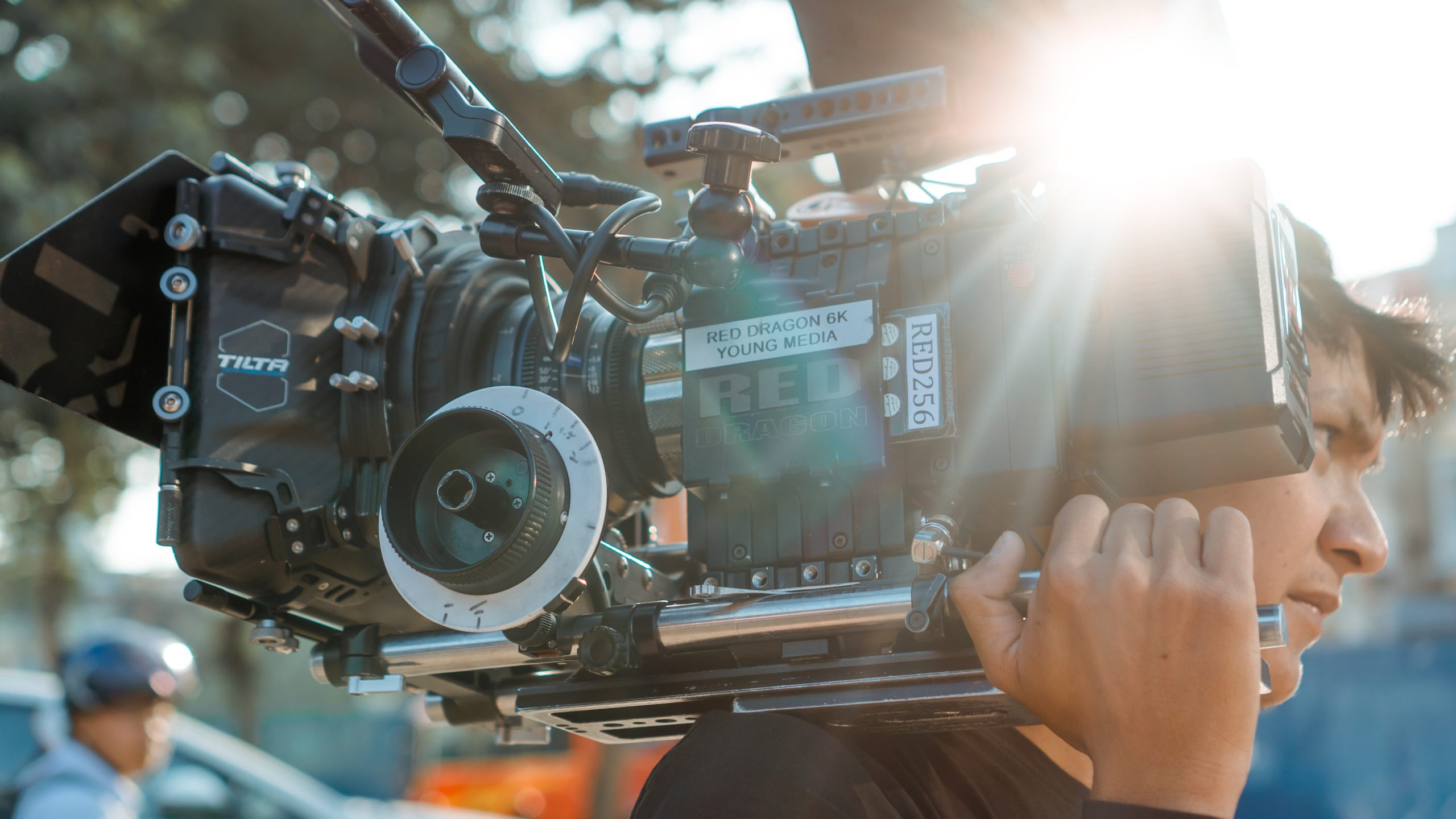 Casting silhouette femme entre 48 et 60 ans pour une mini-série réalisée par Antoine Chevrollier sur l’affaire Malik Oussekine