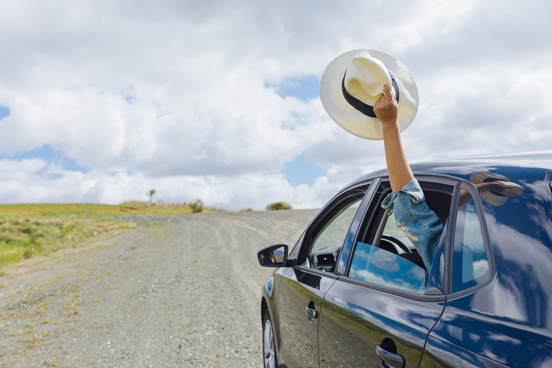 Casting comédienne pour une publicité sur le thème du voyage